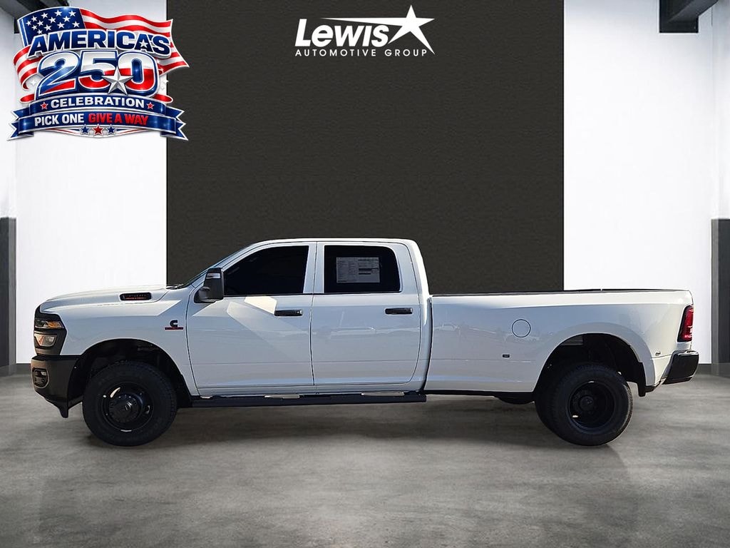 New 2026 Ram 3500 TRADESMAN CREW CAB 4X4 8' BOX Pickup
