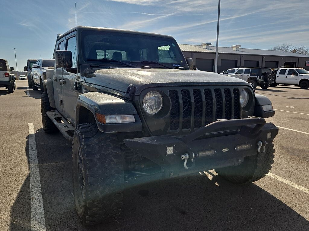 Used 2023 Jeep Gladiator Sport Truck Crew Cab