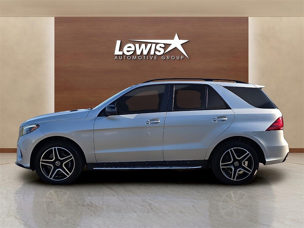 2018 Mercedes Benz GLE 350 photo 2