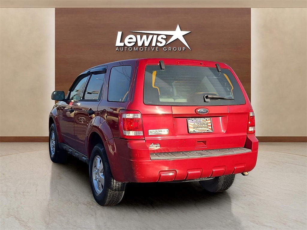 Used 2011 Ford Escape XLS SUV