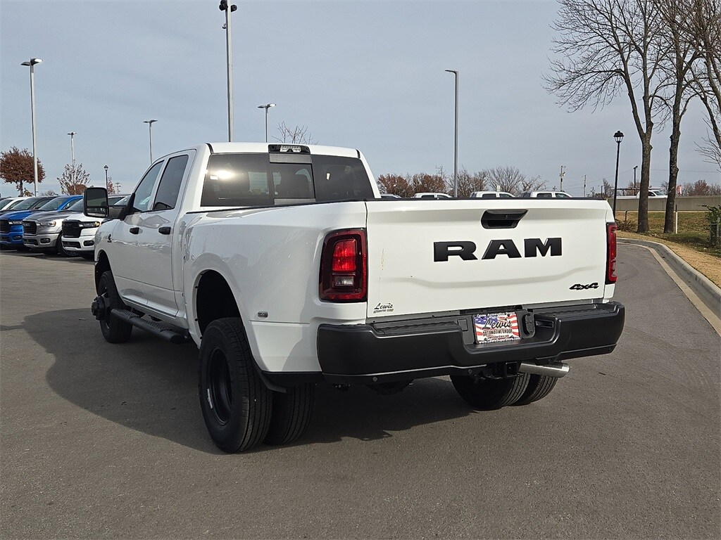 2026 Ram 3500 Tradesman photo 3