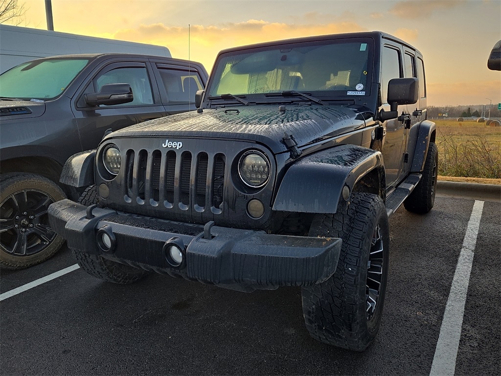 2015 Jeep Wrangler Unlimited Sahara's photo