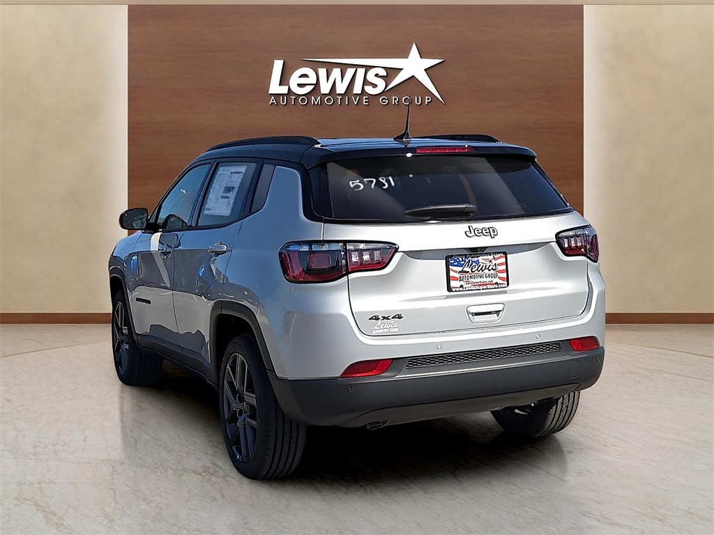 New 2026 Jeep Compass LIMITED ALTITUDE 4X4 Sport Utility