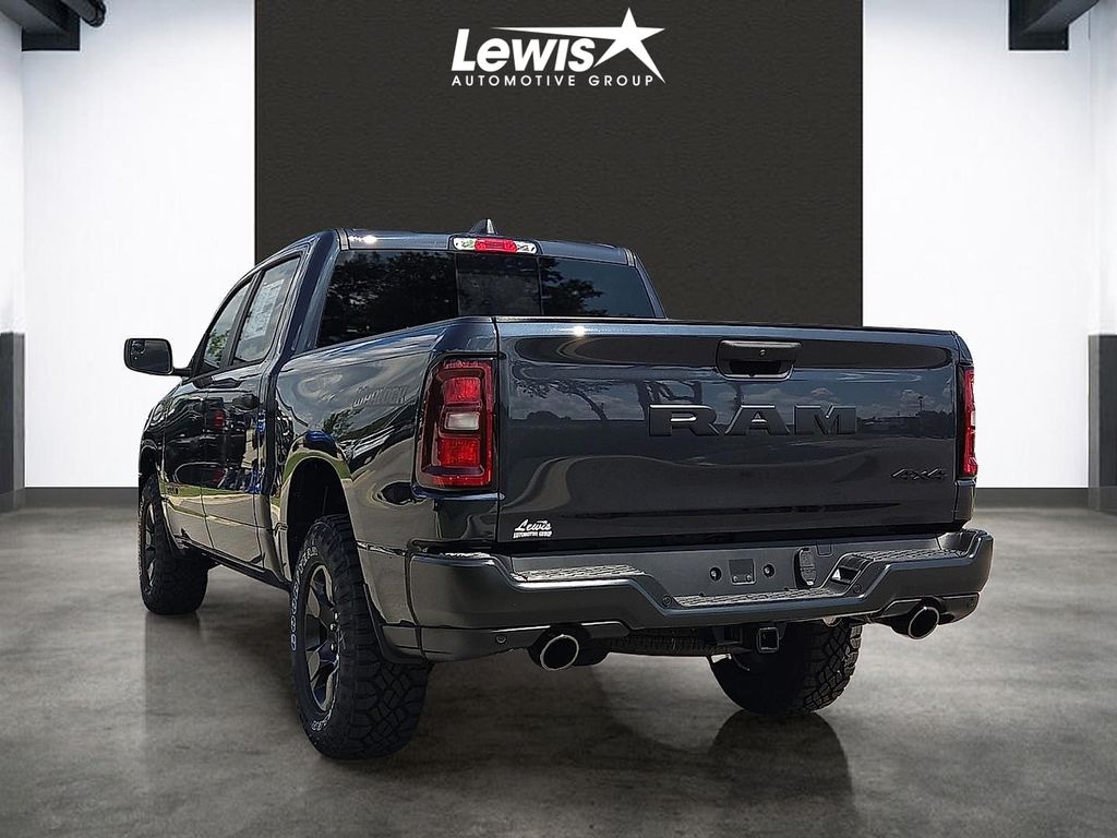 New 2026 Ram 1500 WARLOCK CREW CAB 4X4 5'7 BOX Pickup