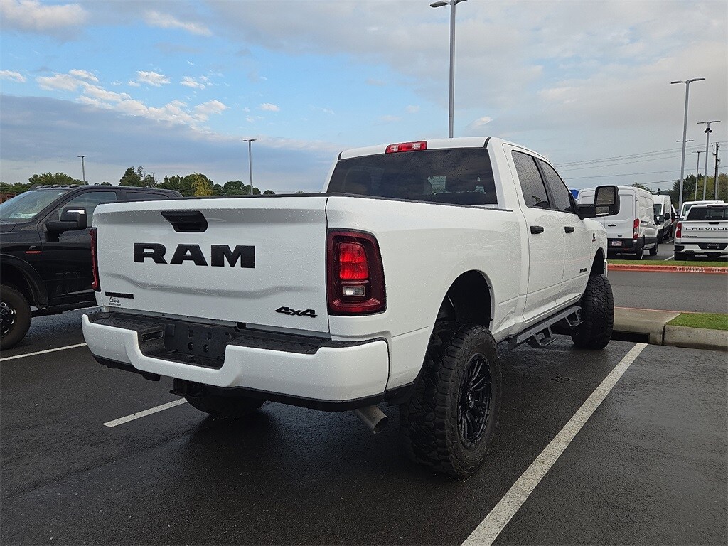 2025 Ram 2500 Big Horn photo 4
