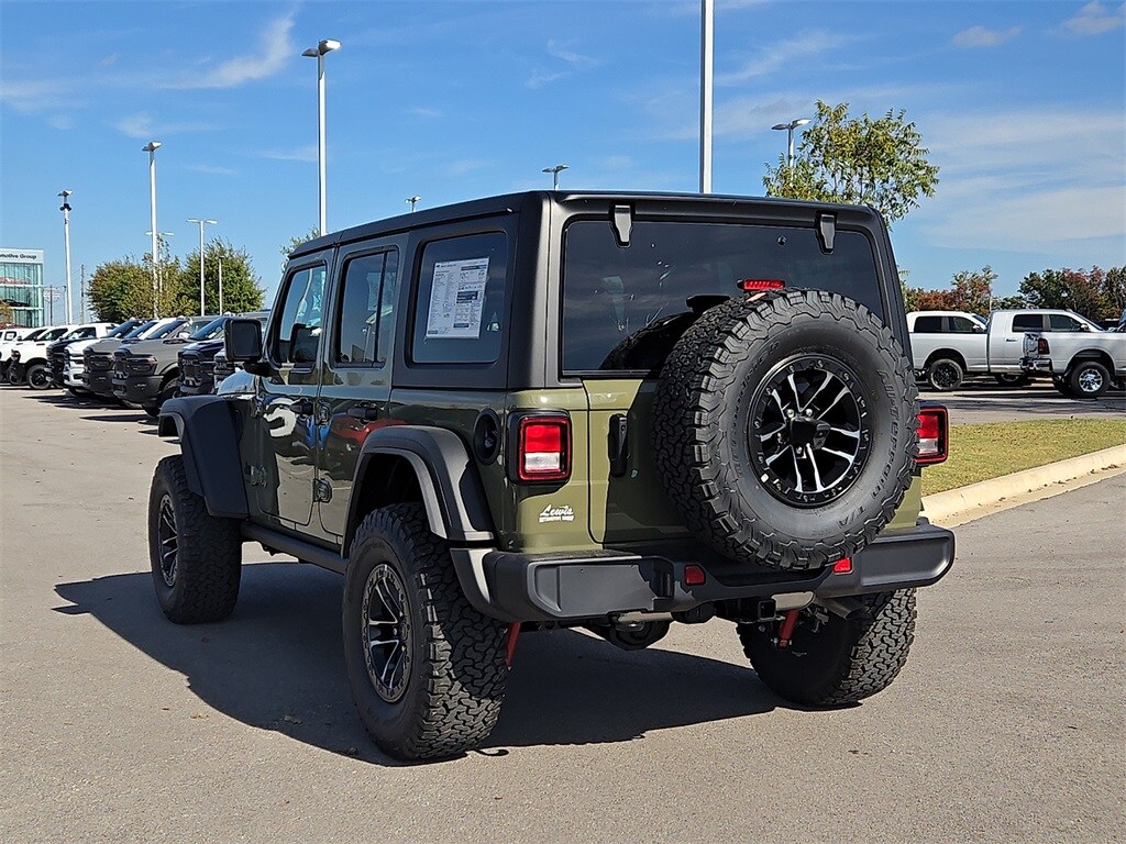 2025 Jeep Wrangler Willys photo 3