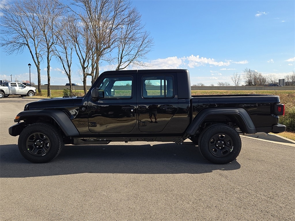 New 2026 Jeep Gladiator SPORT 4X4 Pickup