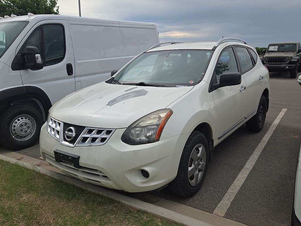 2015 Nissan Rogue Select S FWD's photo
