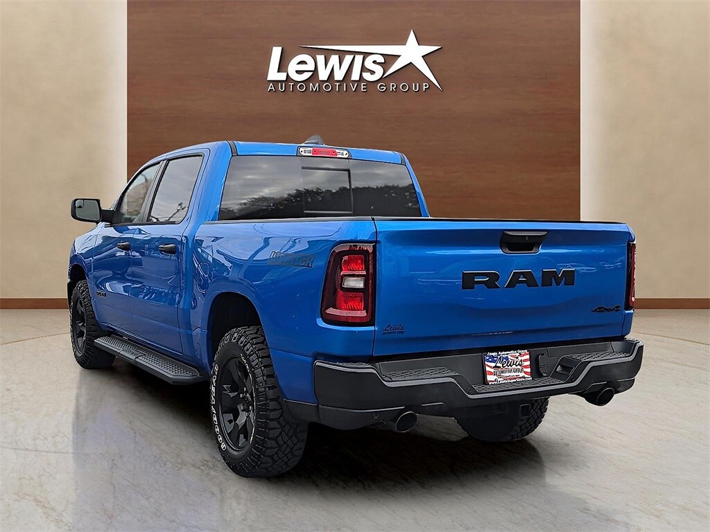 2025 Ram 1500 Tradesman photo 3