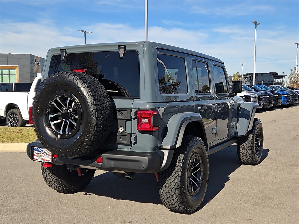 New 2025 Jeep Wrangler 4-DOOR RUBICON X Sport Utility