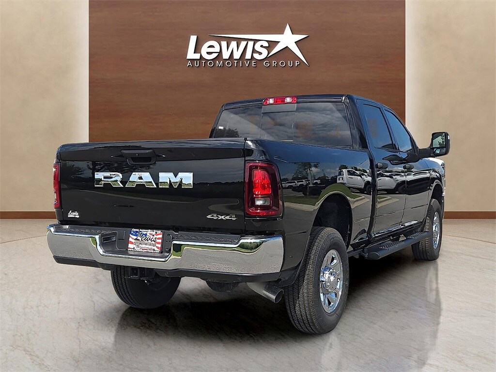 2026 Ram 2500 Tradesman photo 3
