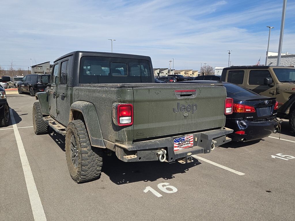 Used 2023 Jeep Gladiator Sport Truck Crew Cab
