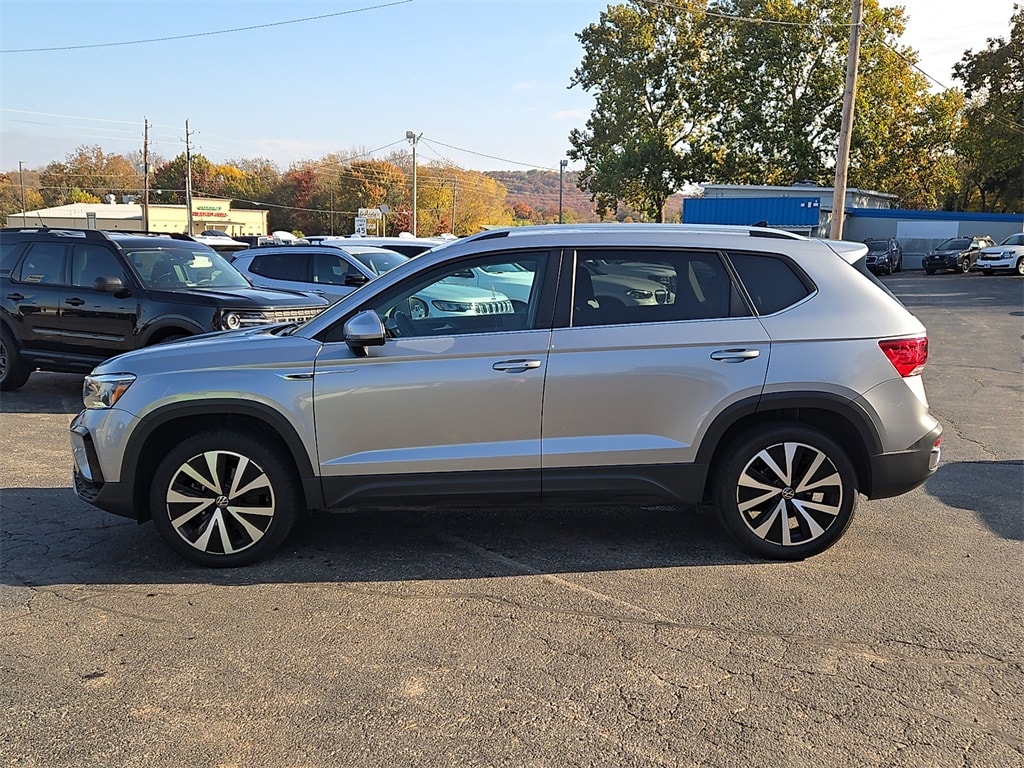 Used 2024 Volkswagen Taos 1.5T SE SUV