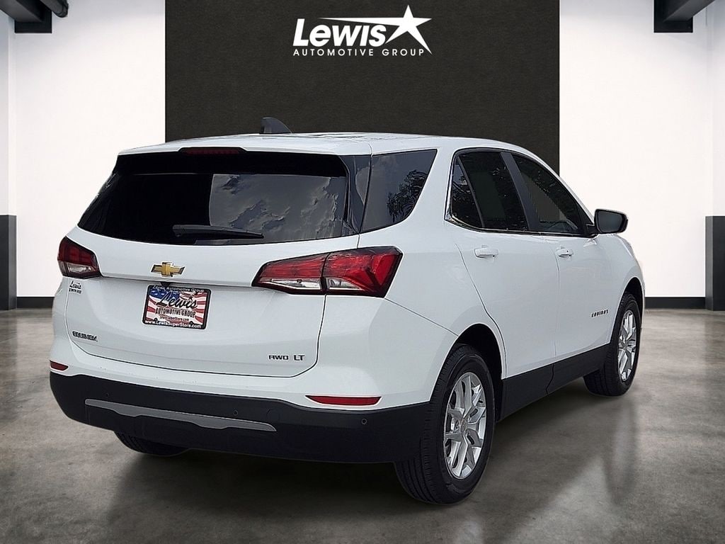 Used 2024 Chevrolet Equinox LT SUV