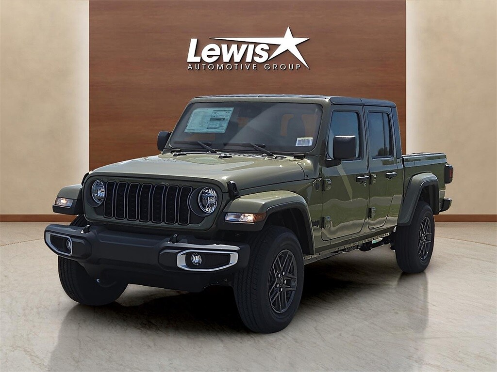2025 Jeep Gladiator Sport S photo 2