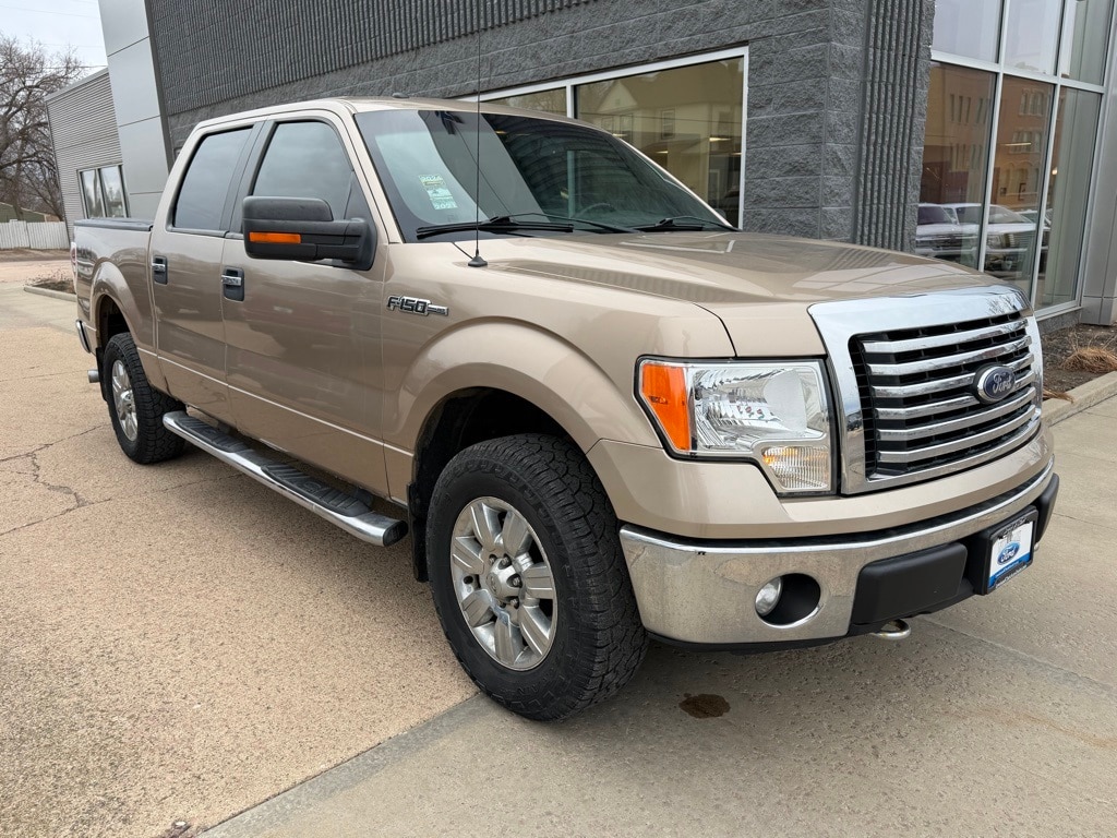 2011 Ford F-150 XLT's photo