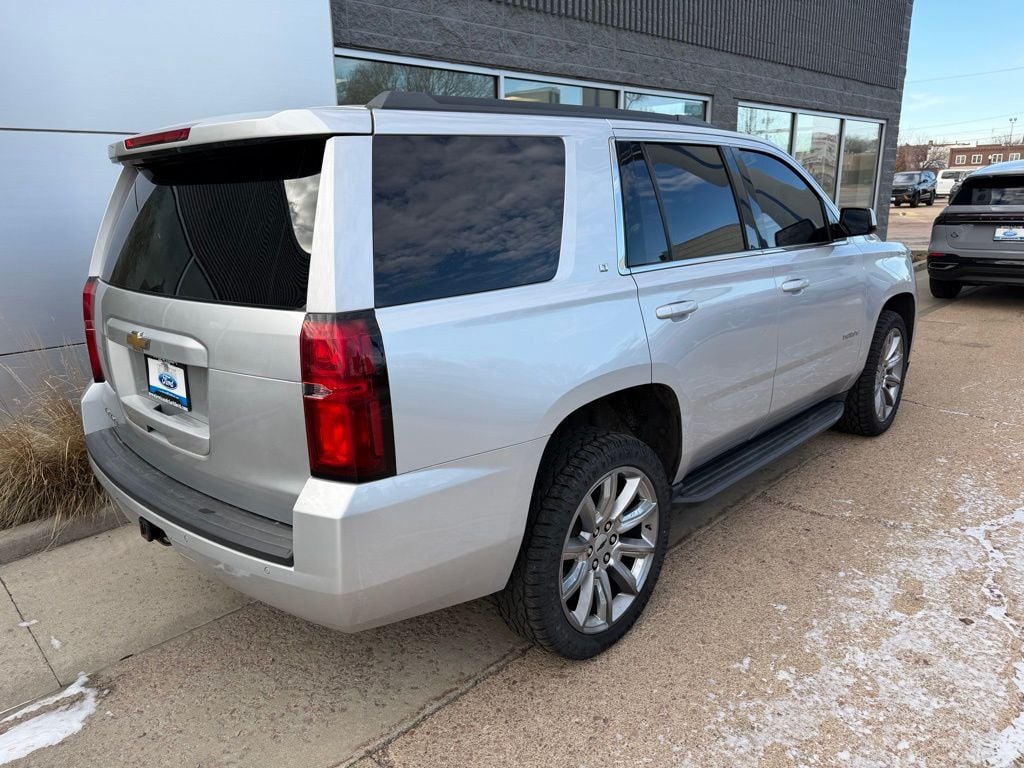 2018 Chevrolet Tahoe LT - Photo 10