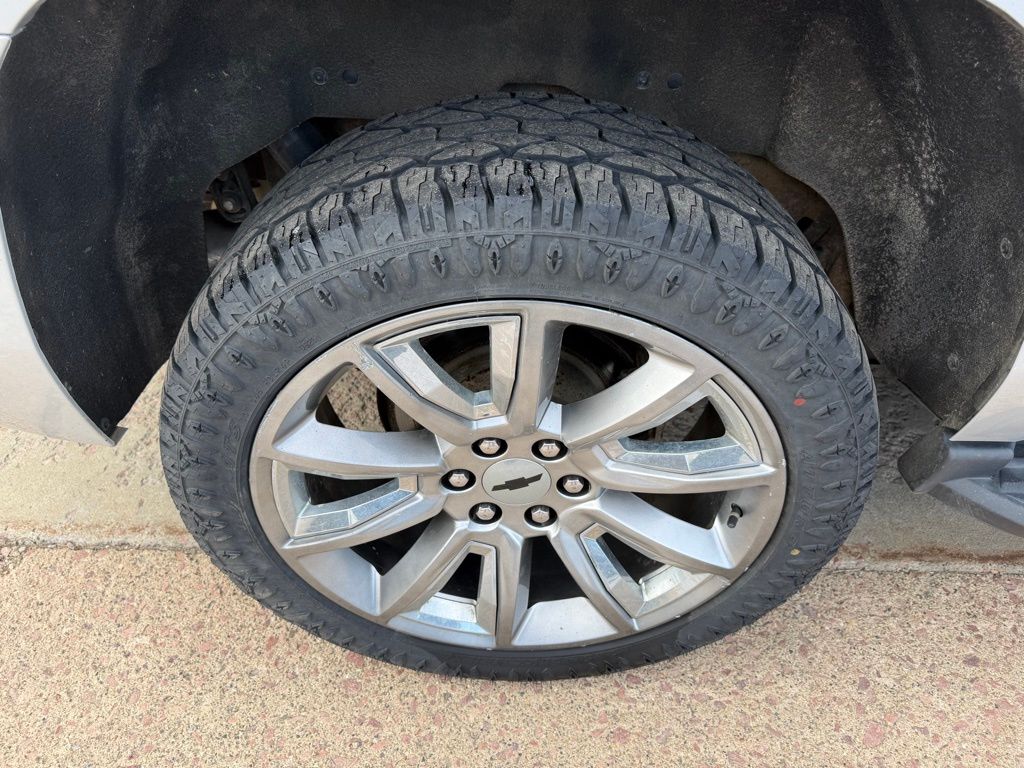 2018 Chevrolet Tahoe LT - Photo 22