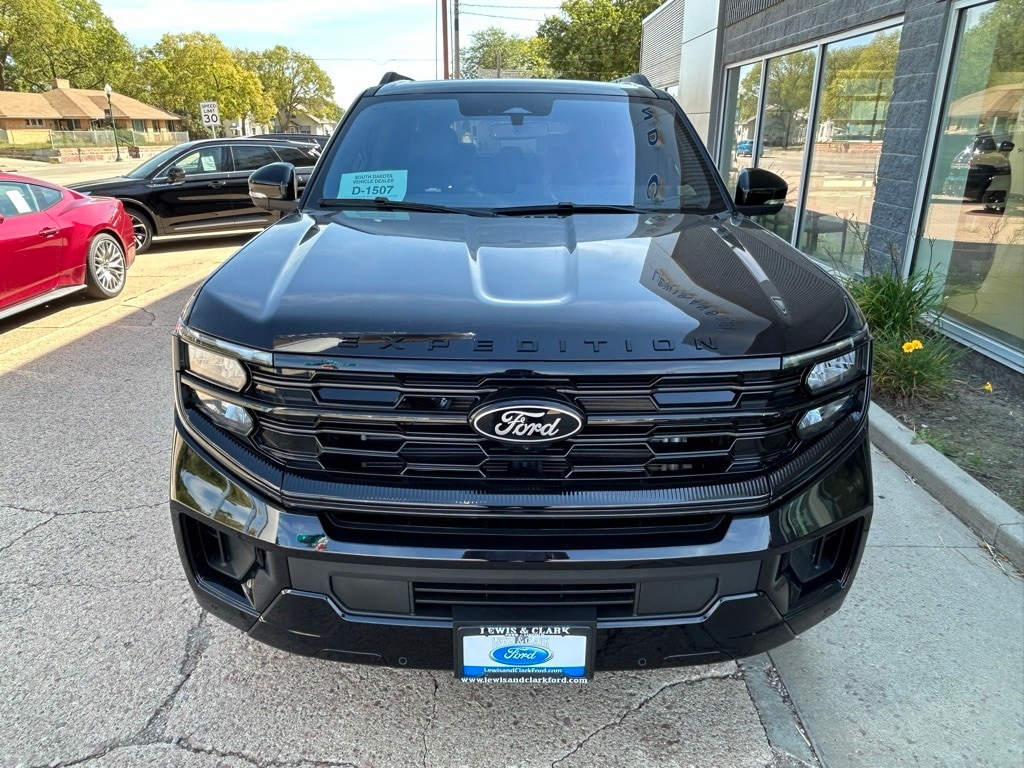 New 2025 Ford Expedition Max Platinum SUV