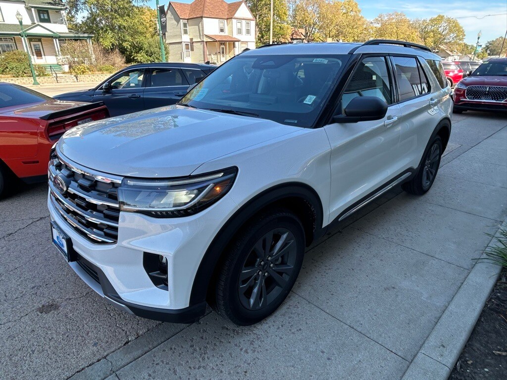 New 2025 Ford Explorer Active SUV