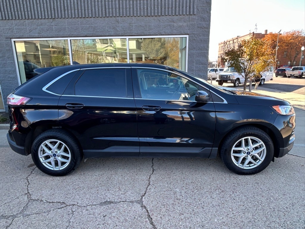 Used 2022 Ford Edge SUV