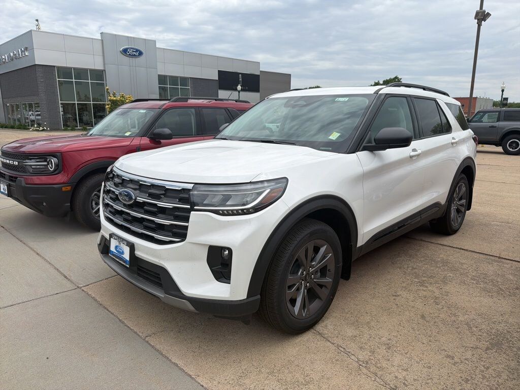 New 2026 Ford Explorer Active SUV