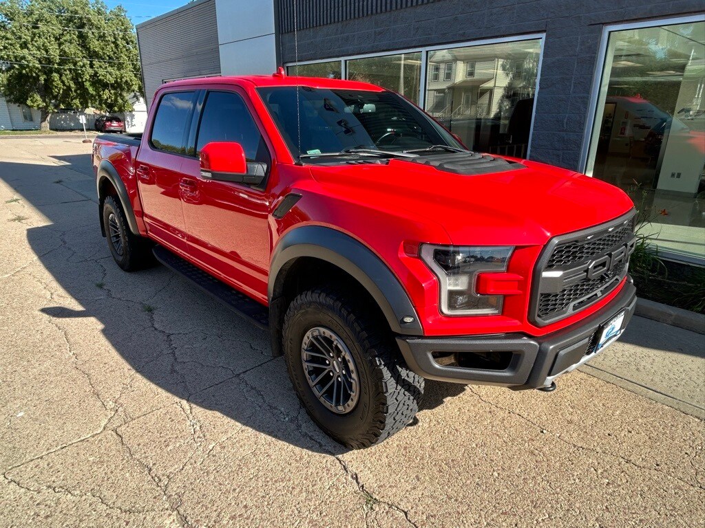 2020 Ford F-150 Raptor photo 4