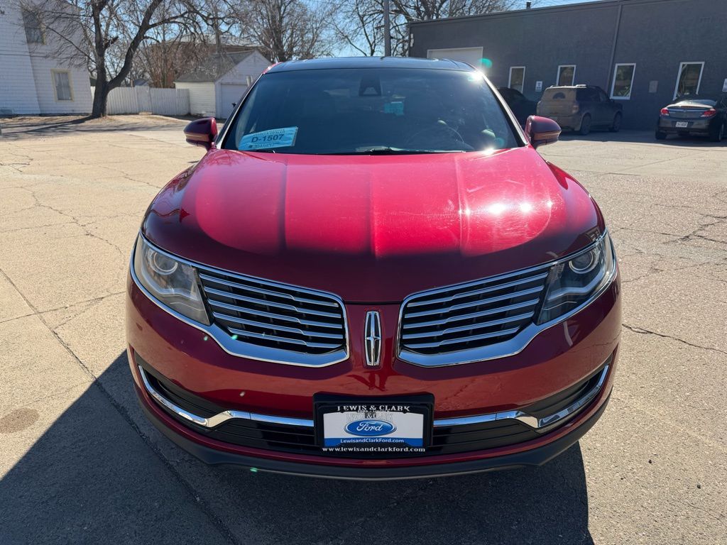 Used 2016 Lincoln MKX Reserve with VIN 2LMPJ8LR0GBL32324 for sale in Yankton, SD