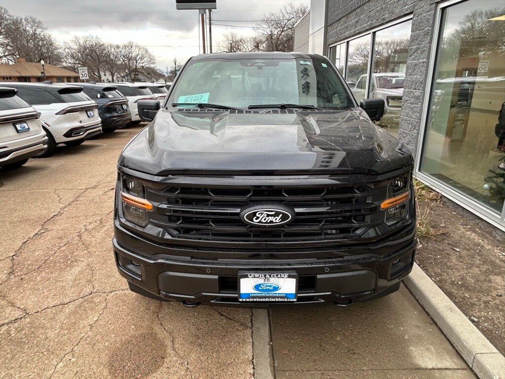 2024 Ford F-150 XLT photo 4