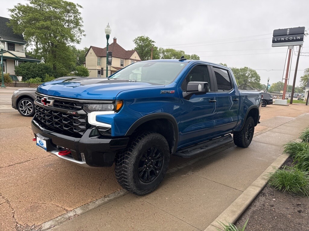 2022 Chevrolet Silverado 1500 ZR2 photo 4