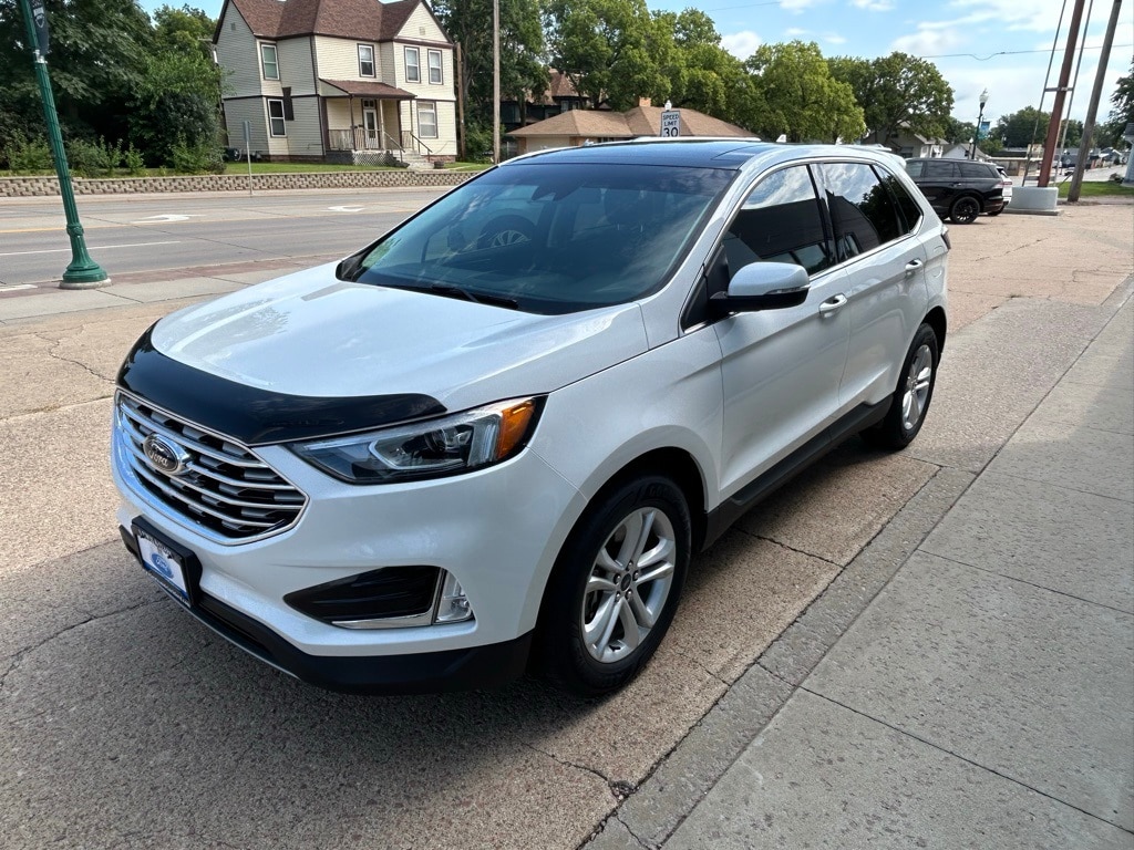 Used 2020 Ford Edge SEL with VIN 2FMPK4J91LBB03505 for sale in Yankton, SD