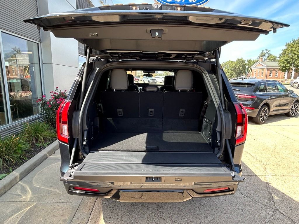2025 Ford Expedition Tremor - Photo 14