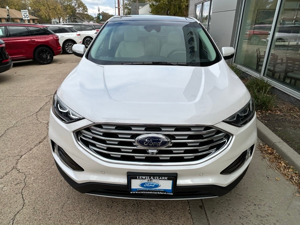 Used 2019 Ford Edge Titanium SUV