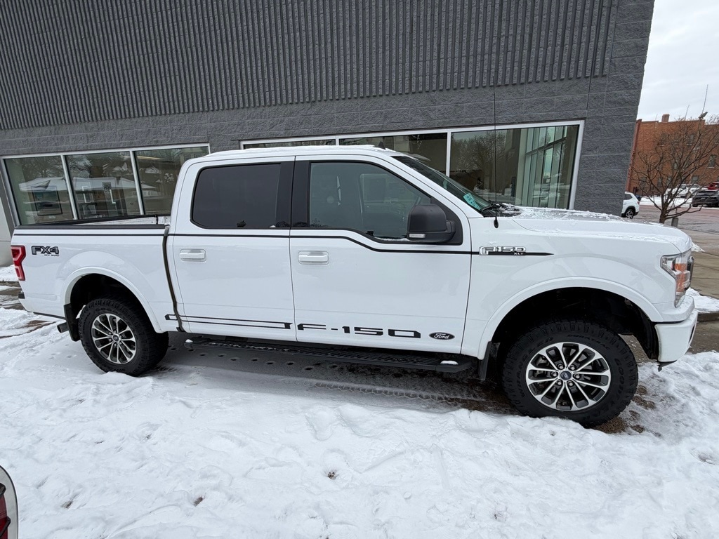 2019 Ford F-150 XLT's photo