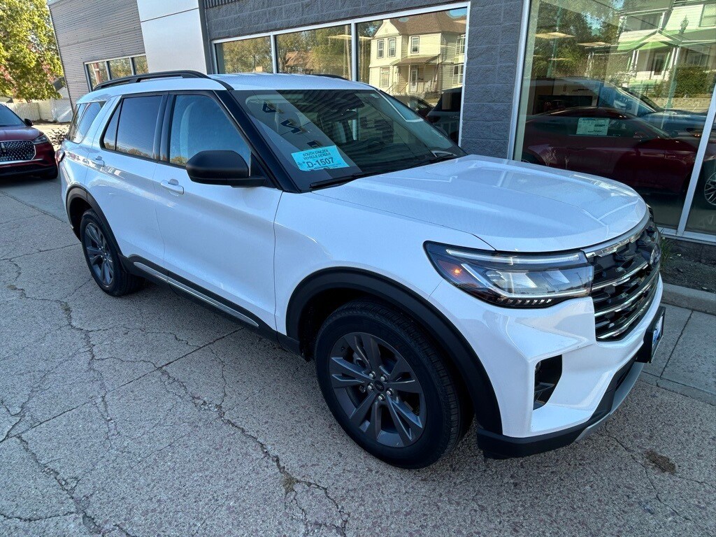 New 2025 Ford Explorer Active SUV