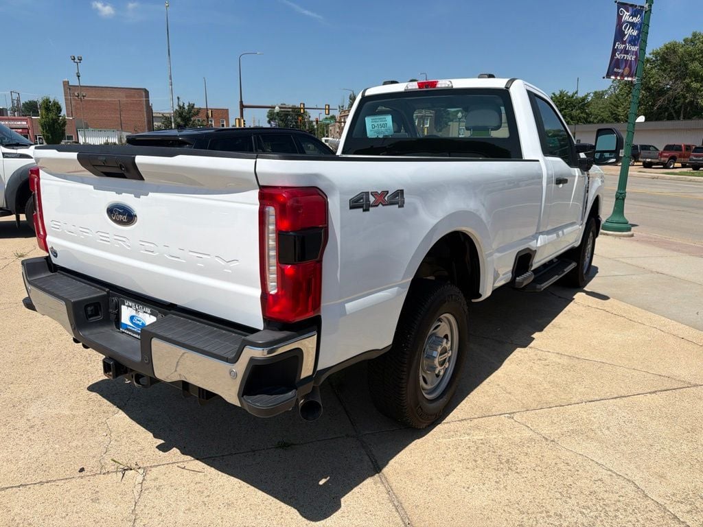 2024 Ford F-250 Super Duty XL - Photo 3