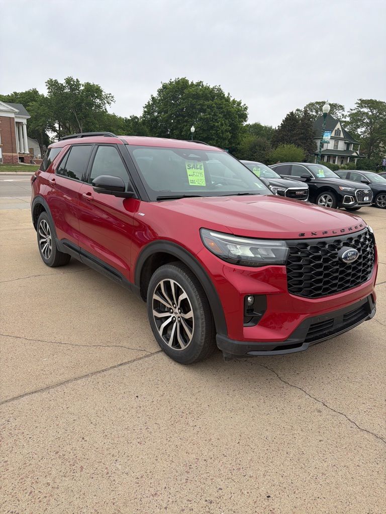 2025 Ford Explorer ST-LINE 4WD (PL535)'s photo