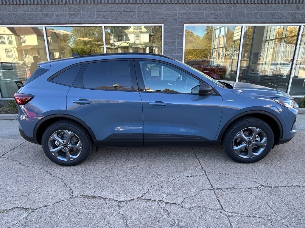 New 2026 Ford Escape ST-Line SUV