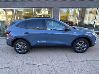 2026 Ford Escape ST-Line SUV