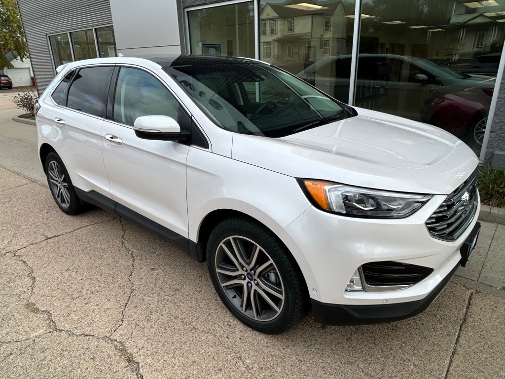 Used 2019 Ford Edge Titanium SUV