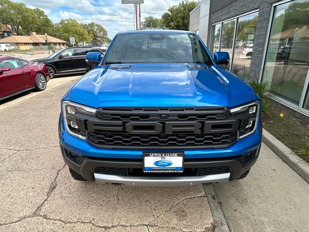 2025 Ford Ranger Raptor photo 2