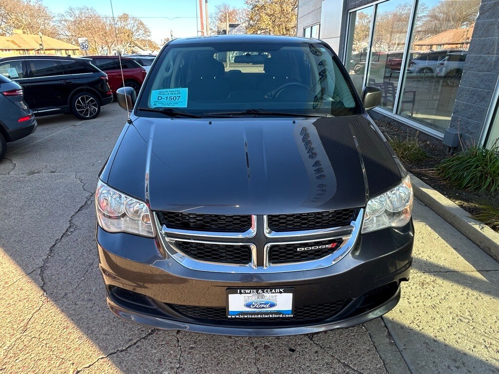 2018 Dodge Grand Caravan SE photo 3