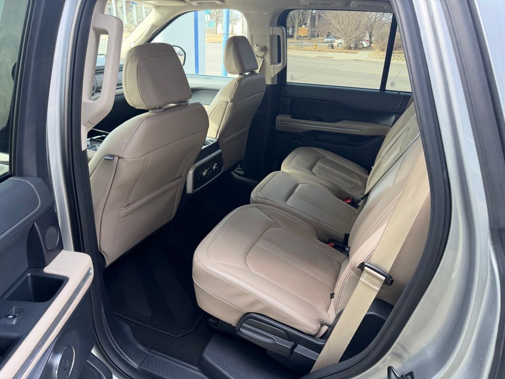 2024 Ford Expedition Limited - Photo 13