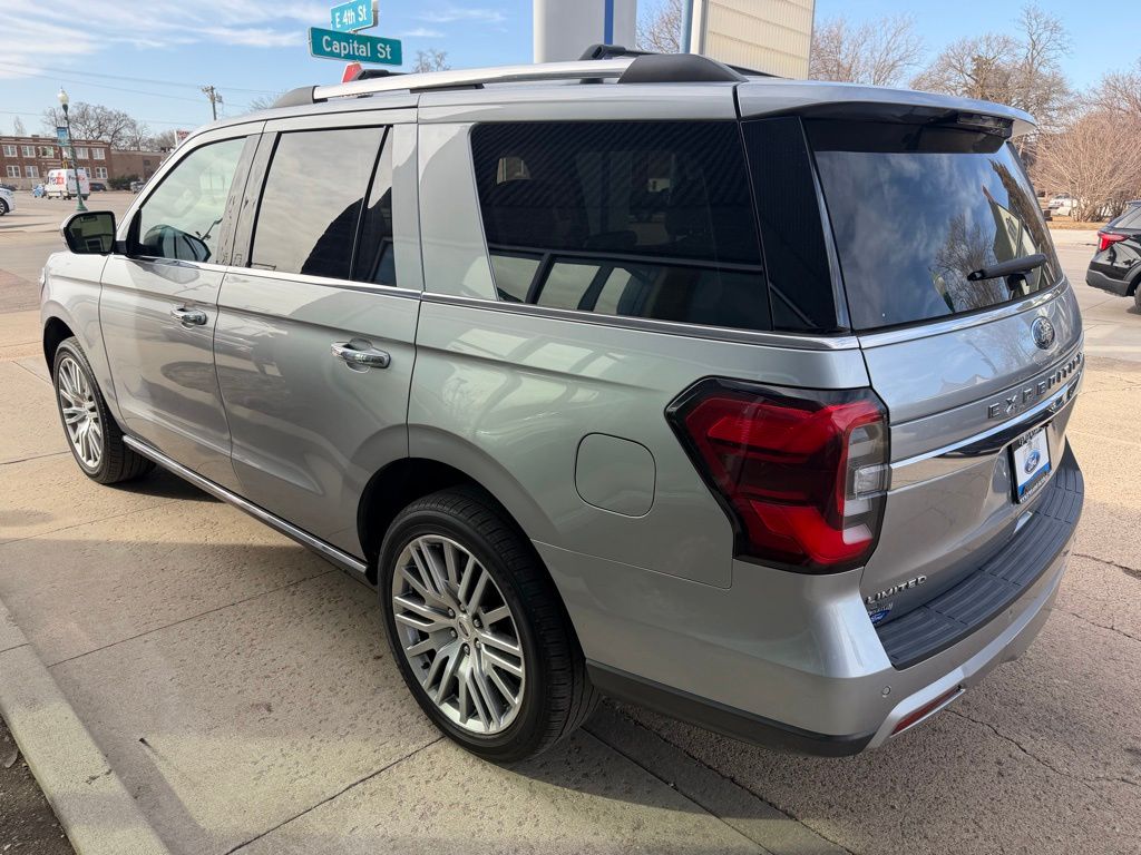 2024 Ford Expedition Limited - Photo 12
