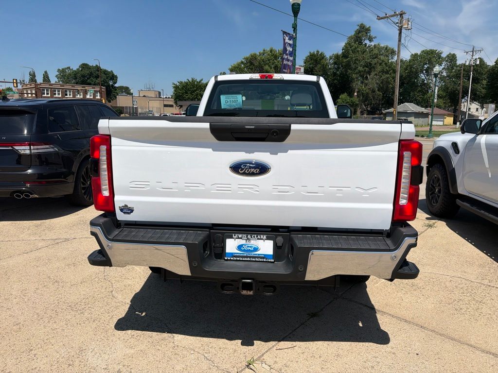 2024 Ford F-250 Super Duty XL - Photo 4
