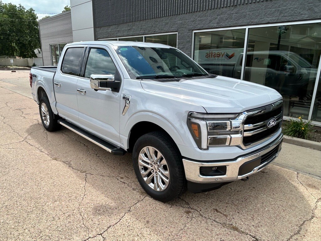 2025 Ford F-150 Lariat photo 4