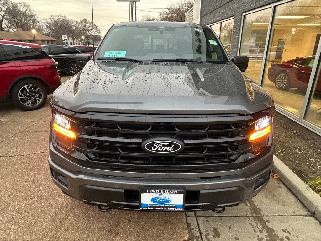 New 2025 Ford F-150 XLT Truck SuperCrew Cab