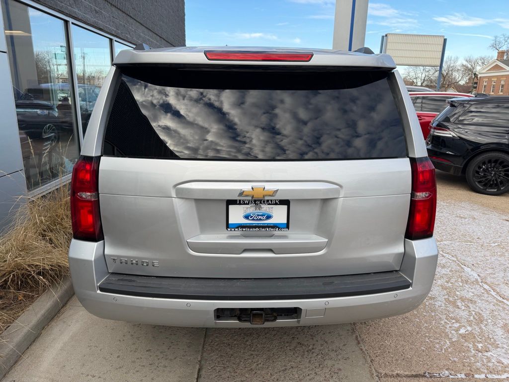 2018 Chevrolet Tahoe LT - Photo 11