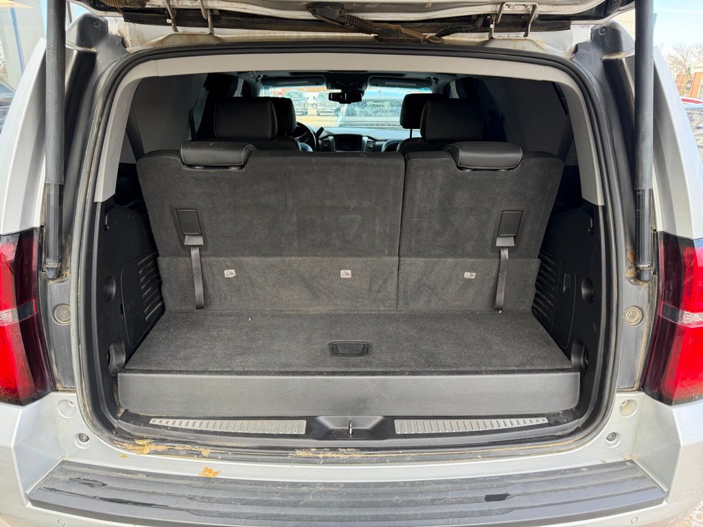 2018 Chevrolet Tahoe LT - Photo 12