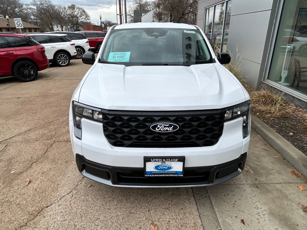 2025 Ford Maverick XLT photo 3